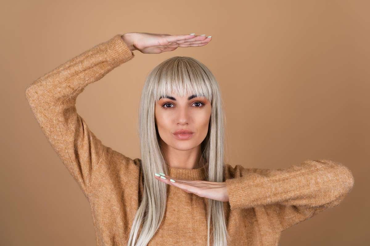 woman-wearing-free-closure-wig-natural-look